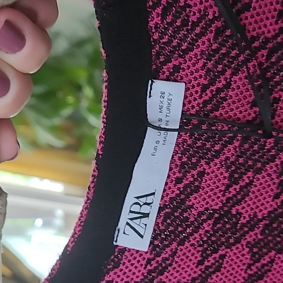 NWT Zara Mini Dress ❤️ - Picture 5 of 6